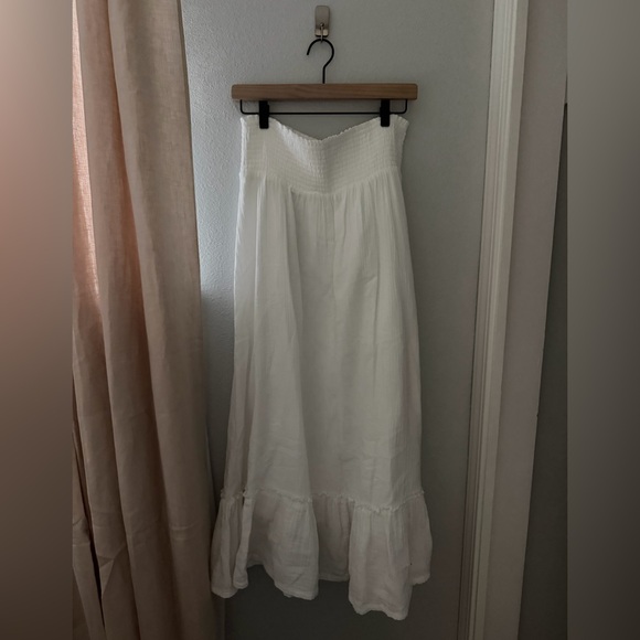 Quince Dresses & Skirts - Quince White Maxi Skirt